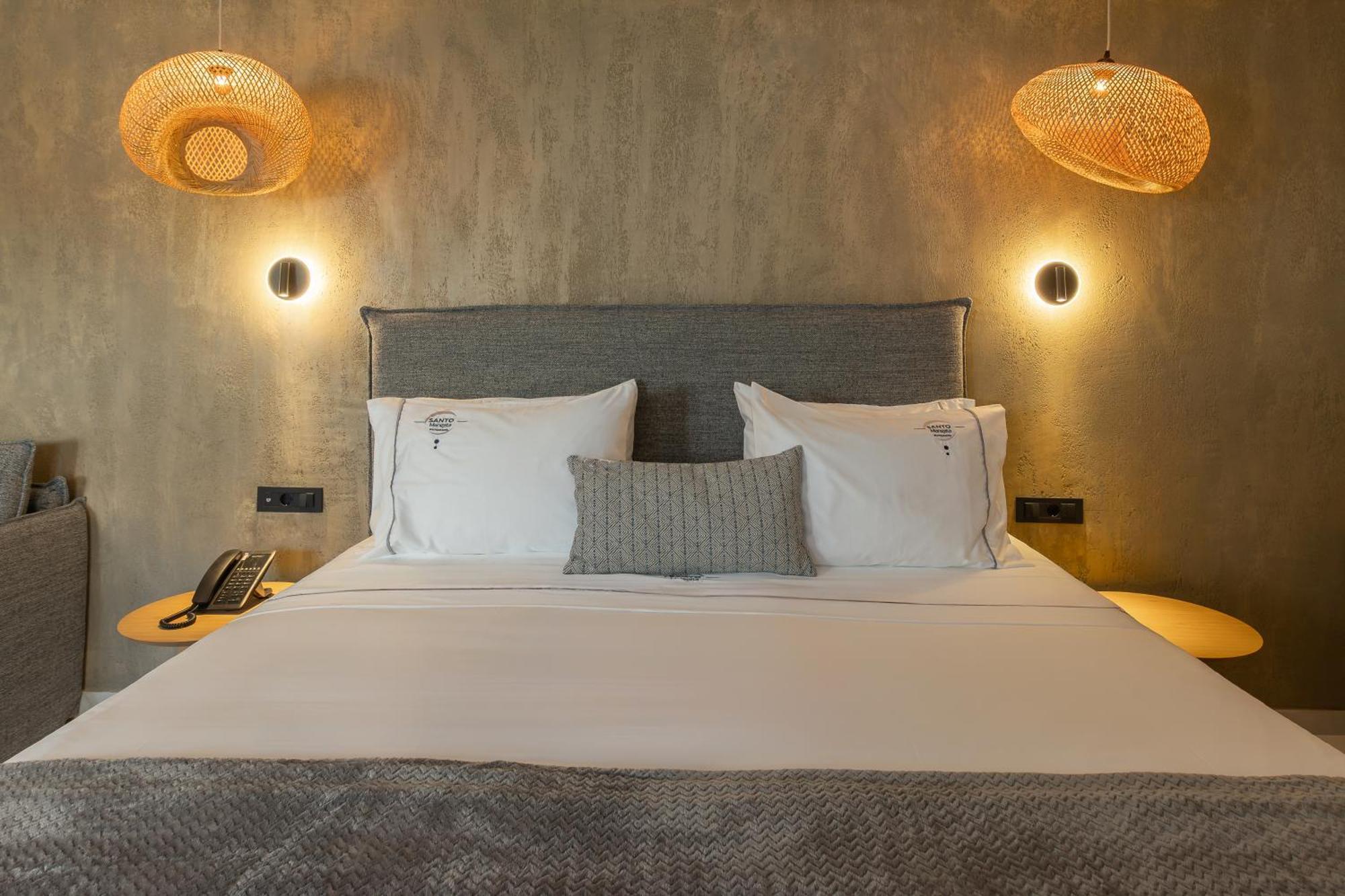 Santo Mangata Boutique Hotel Perissa  Room photo