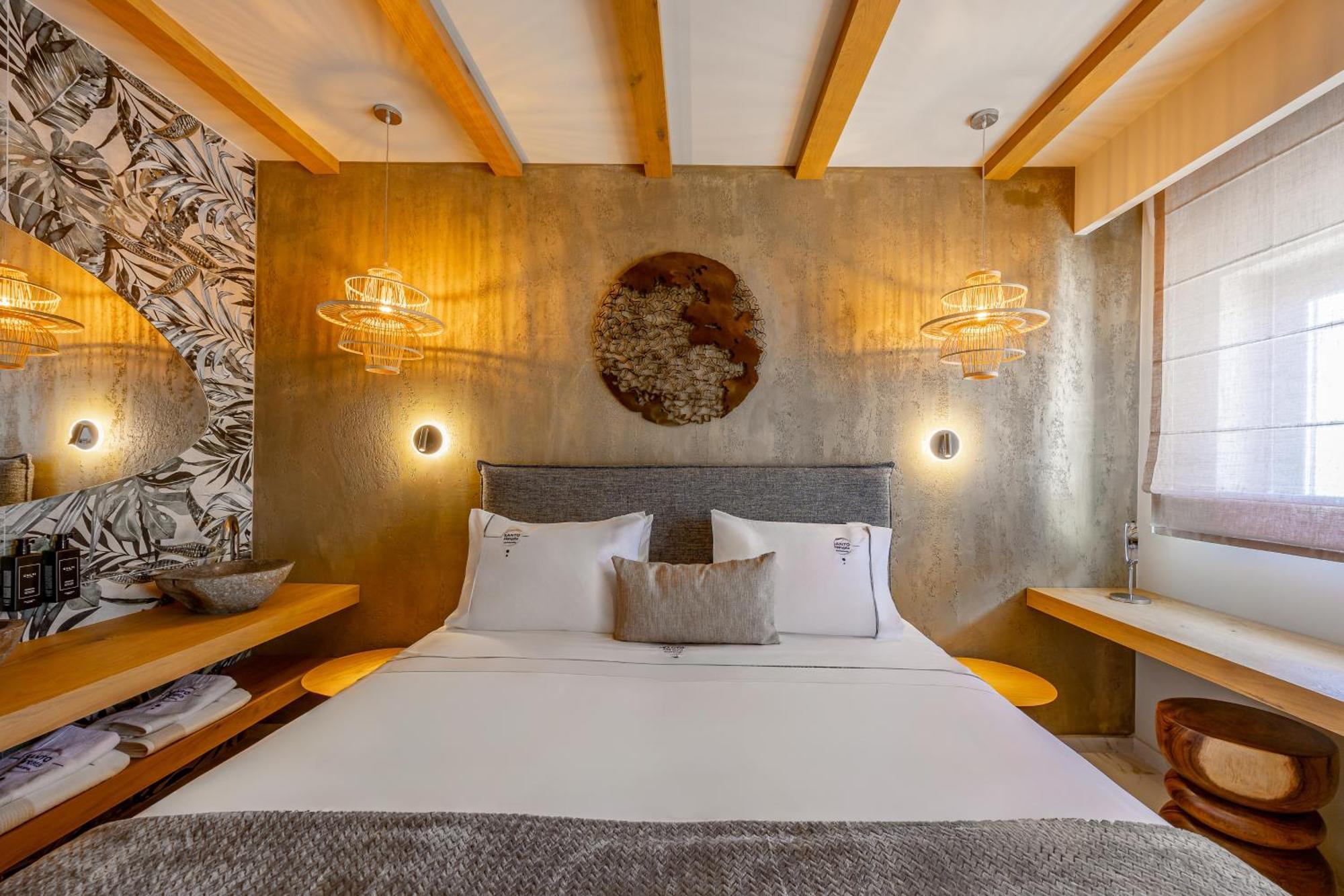 Santo Mangata Boutique Hotel Perissa  Room photo