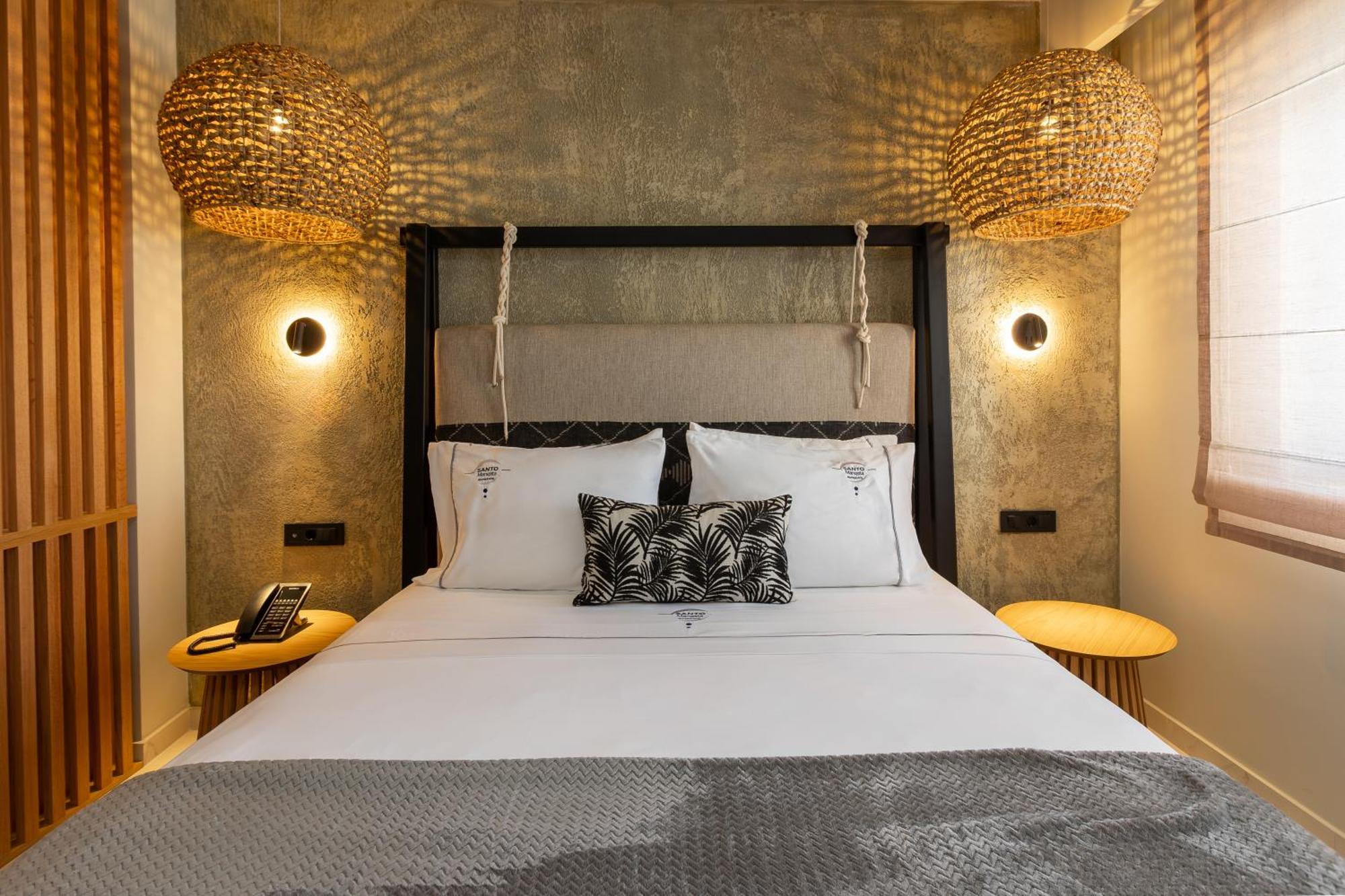 Santo Mangata Boutique Hotel Perissa  Room photo